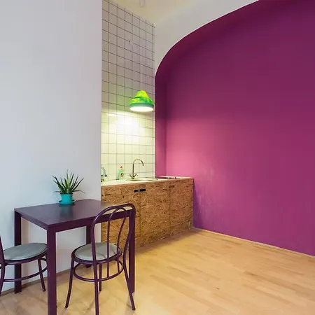 Colorful Ernesto * Βουδαπέστη